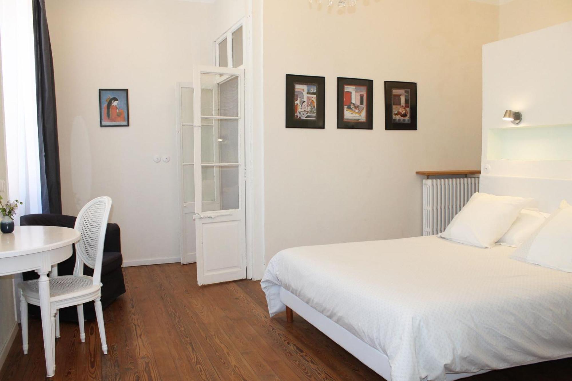 Les Loges De La Suite Prades  Exterior foto